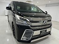 Toyota Vellfire 2.5 Z G Edition 2016 Black BodyKit Pilot Seat